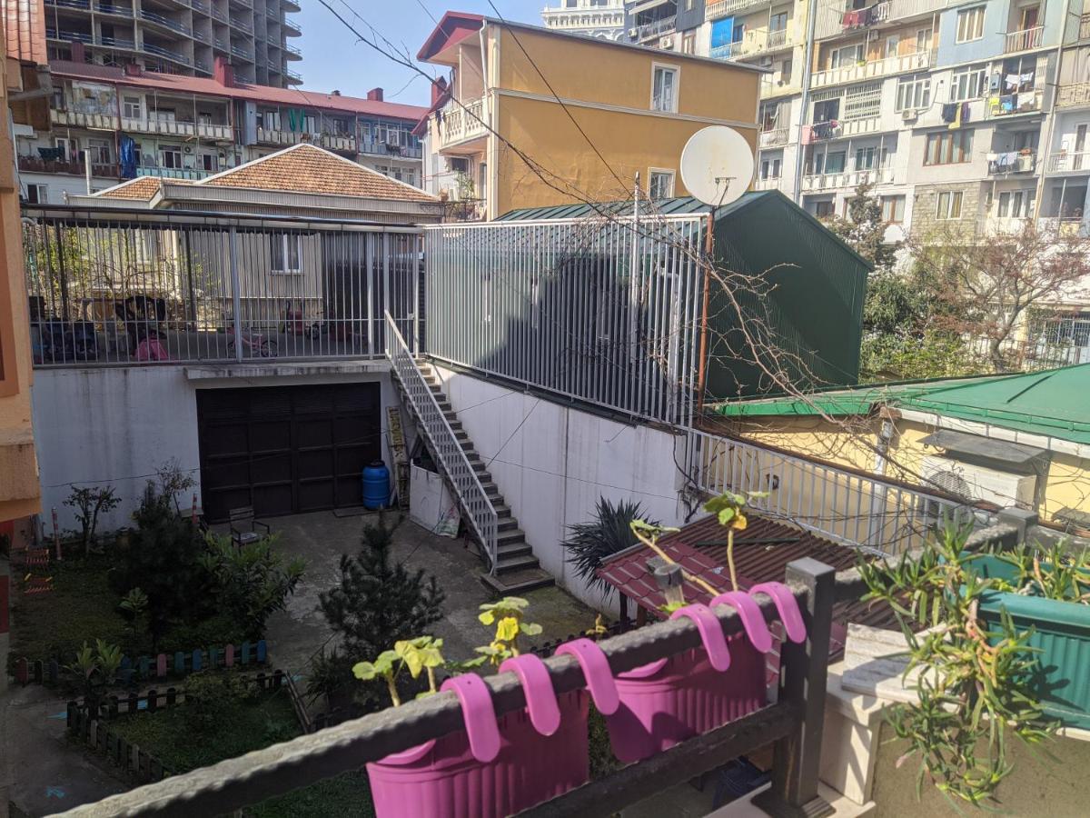 Guest House Kldiashvili Μπατούμι Εξωτερικό φωτογραφία