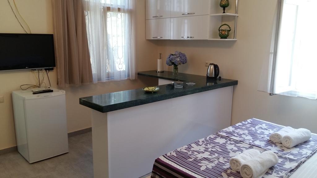 Guest House Kldiashvili Μπατούμι Εξωτερικό φωτογραφία
