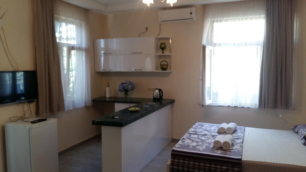 Guest House Kldiashvili Μπατούμι Εξωτερικό φωτογραφία