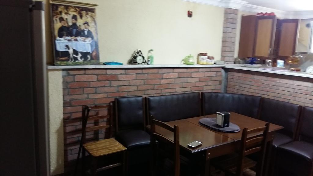 Guest House Kldiashvili Μπατούμι Εξωτερικό φωτογραφία